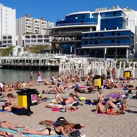 Modern Maisonette In A Location Appartamento *